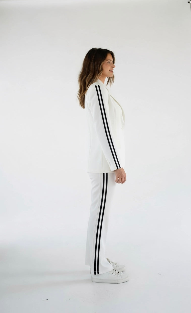 Leah – Elegant Flair Blazerset