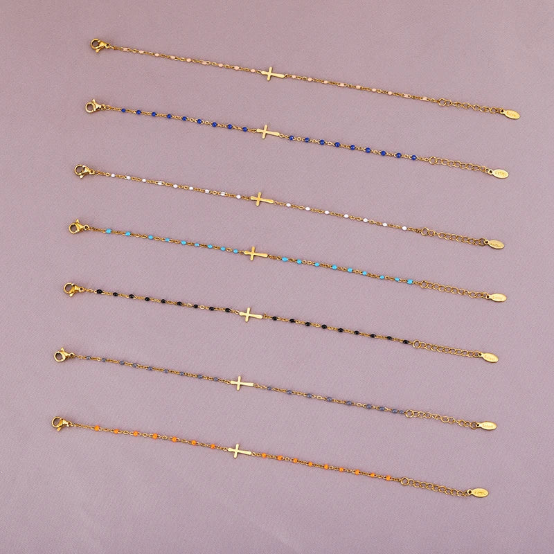 Jytte - Goudkleurige Kruis Armband